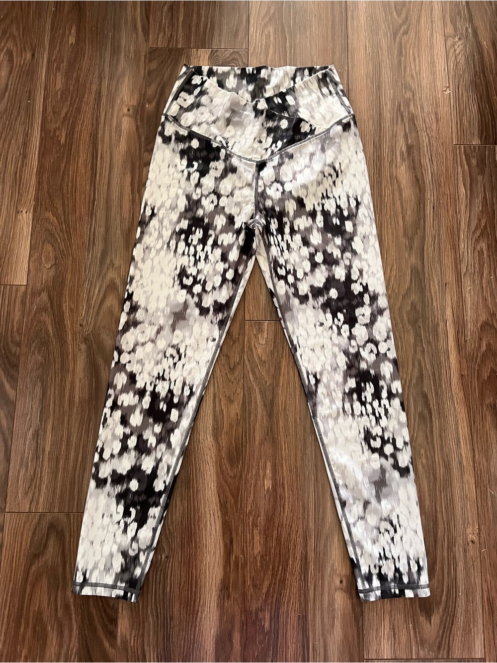 aerie Black, White & Gray Speckled High-Rise Leggings